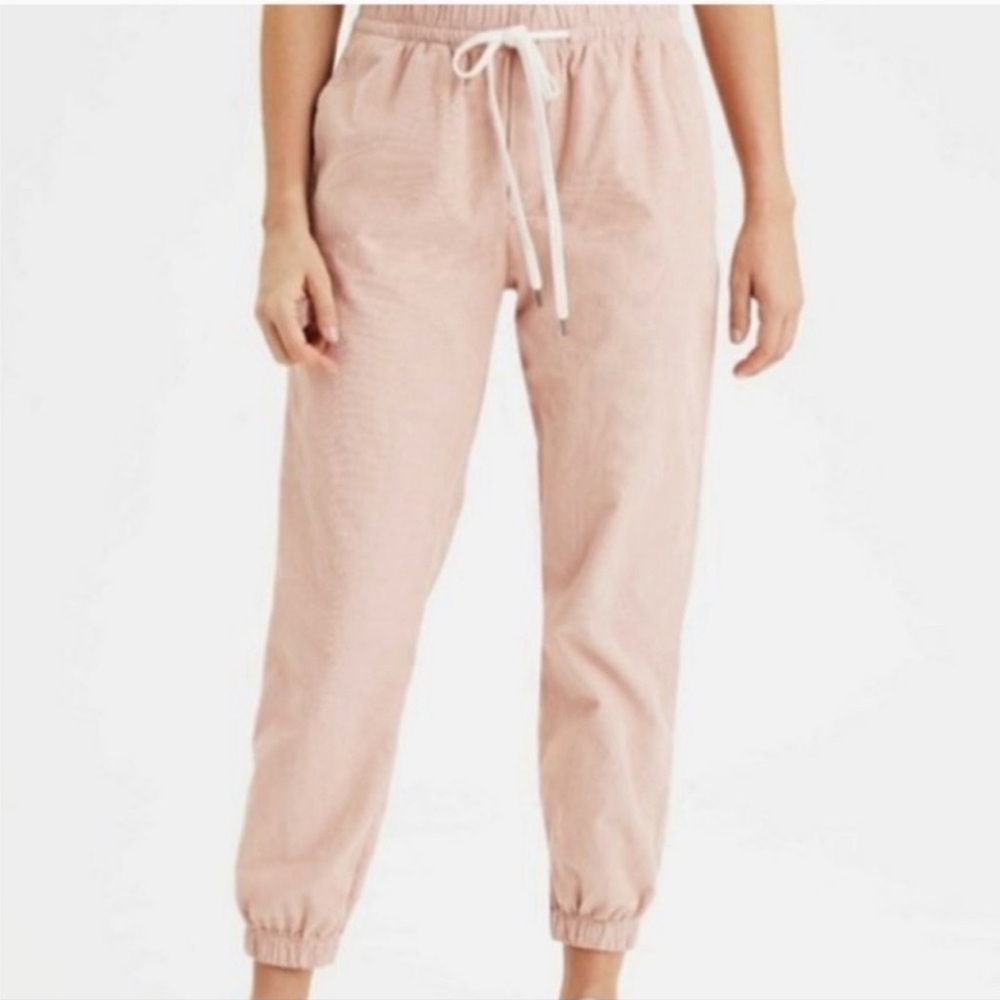 American Eagle high waisted corduroy joggers - size Small Blush Pink